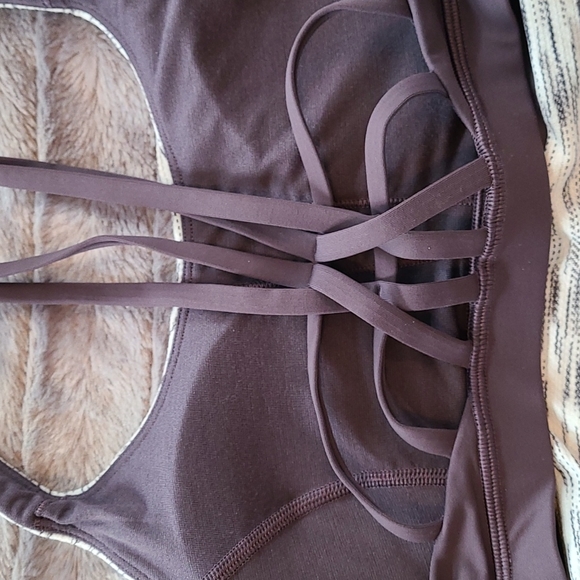 ❌️SOLD❌️ Lululemon Moment to Movement 2-in-1 Tank - Picture 8 of 10